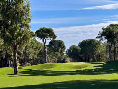 Blick über den PGA Sultan Golfplatz im Antalya Golf Club