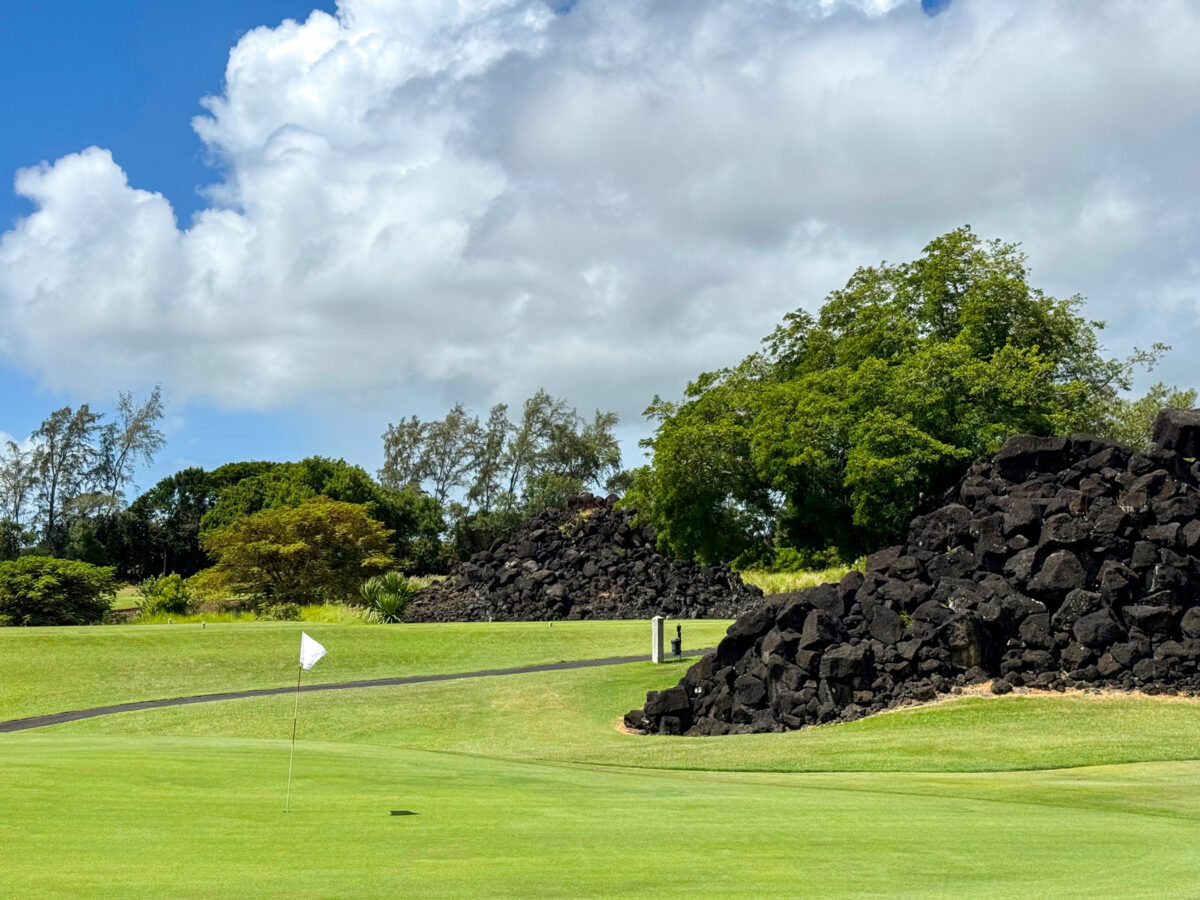 Abschlagbereich auf The Links at Constance Belle Mare Plage, Mauritius