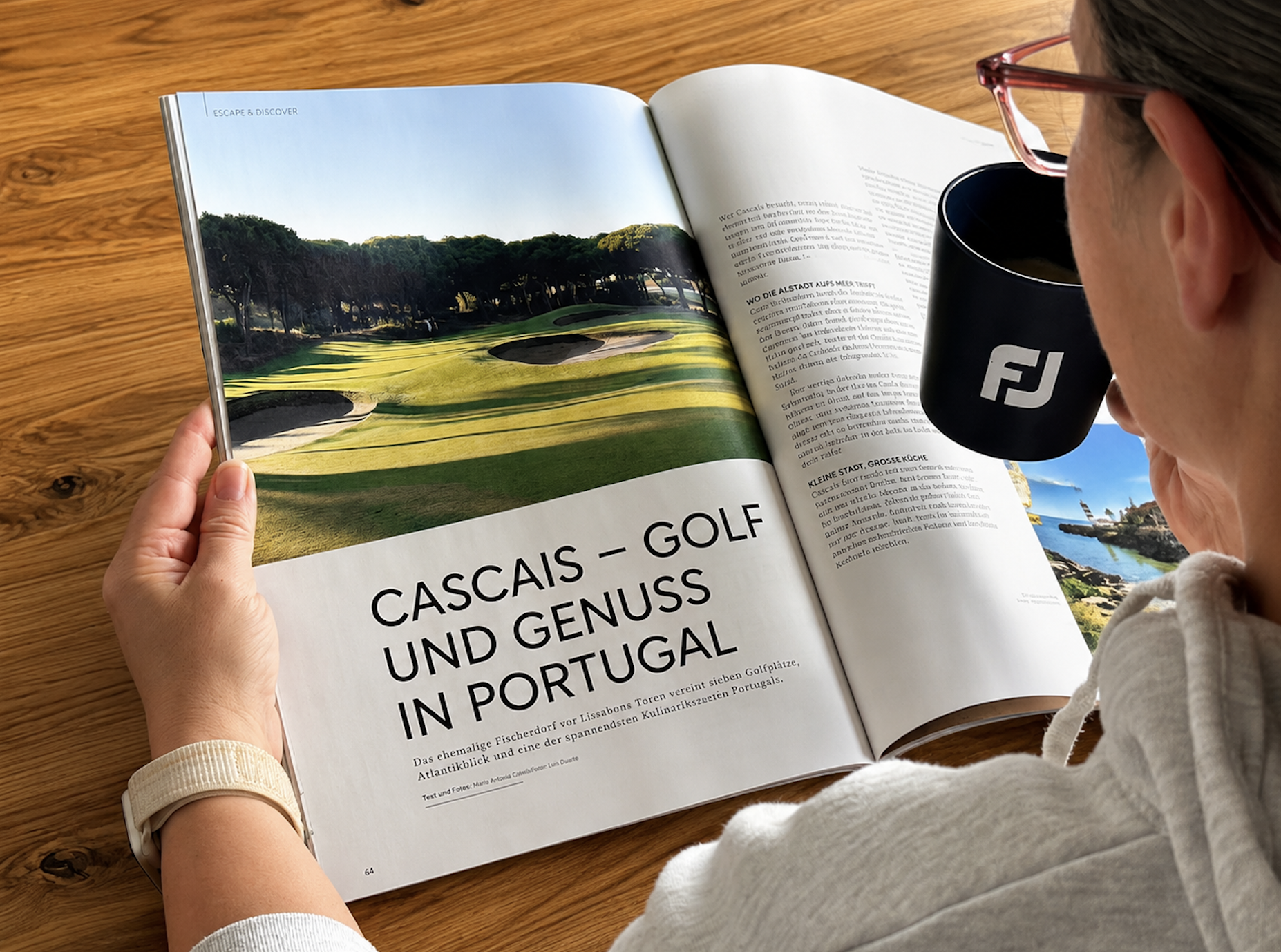 Frau liest Magazinartikel über Cascais